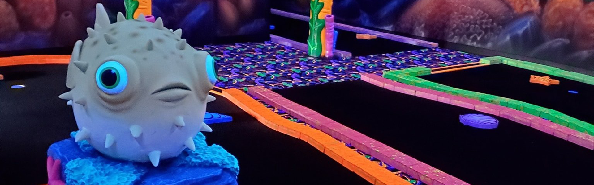 Bar Laitier Mini Golf Fluo S'amuse